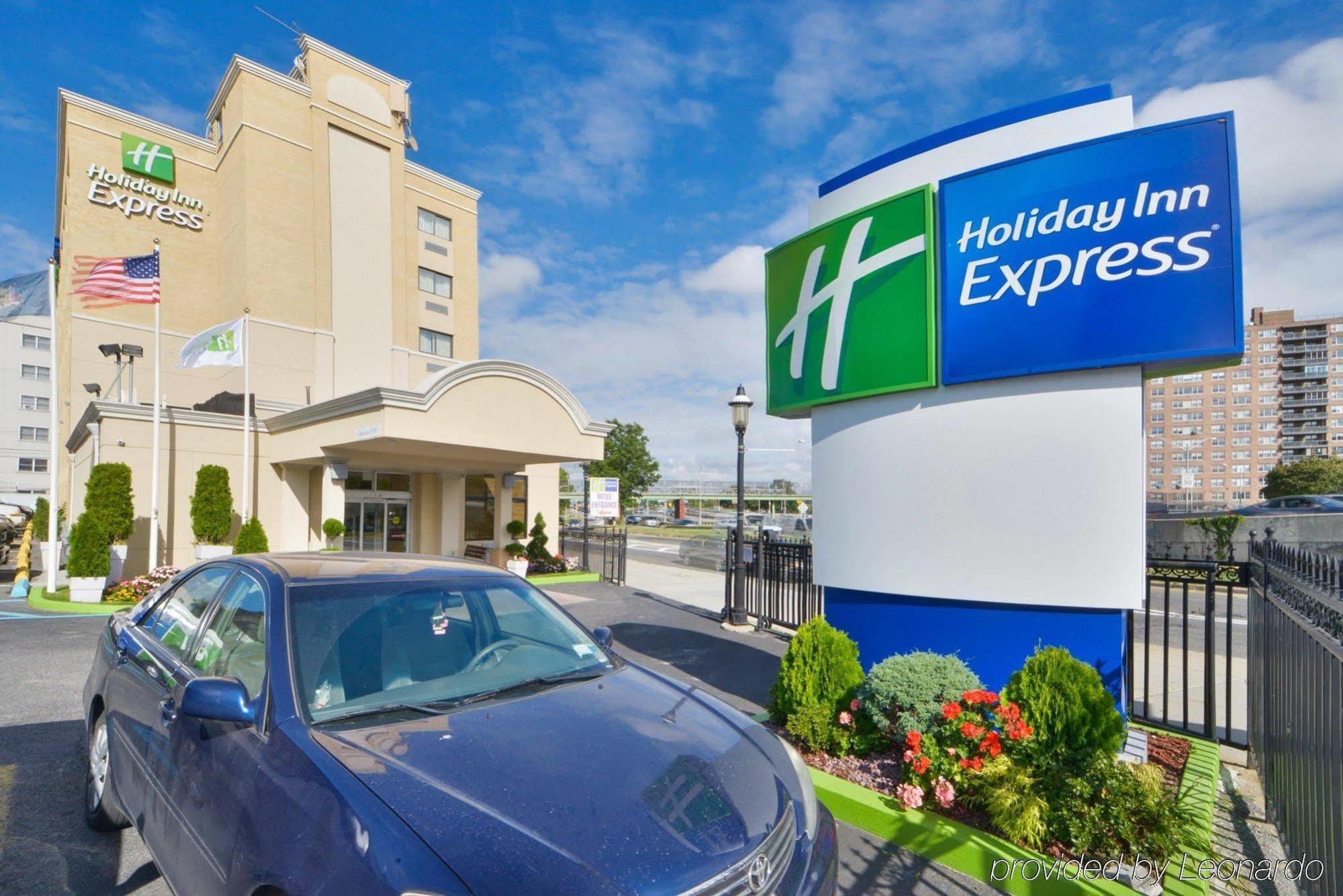 Holiday Inn Express Laguardia Airport, An Ihg Hotel Nueva York Exterior foto